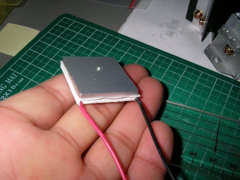 ペルチェ素子発電装置の組み立て